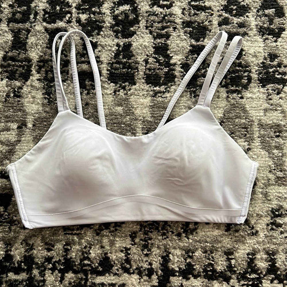Lululemon Like a Cloud Bra *Light Support B/C Cup